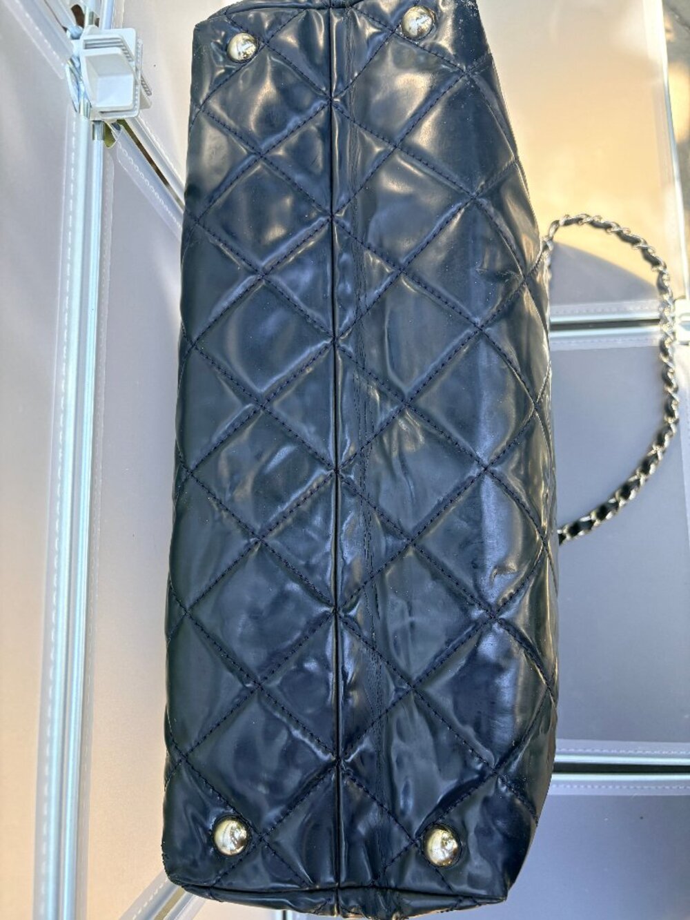 CHANEL Navy Blue Quilted Patent Leather Tote Bag Silver Chain Shoulder Bag - Picture 4 of 16